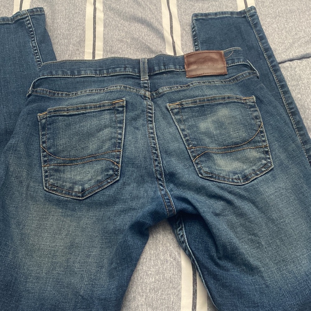 ✨HP✨Men’s Hollister Jeans - Picture 6 of 7